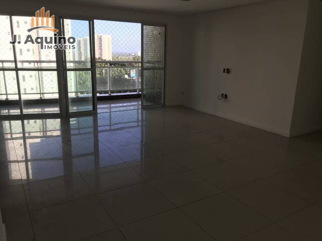 Apartamento para Venda em Fortaleza - 2
