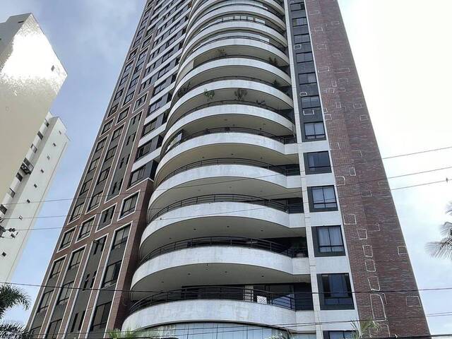 Apartamento para Venda em Fortaleza - 2