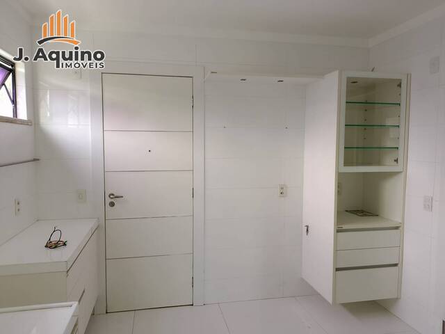 Apartamento para Venda em Fortaleza - 5