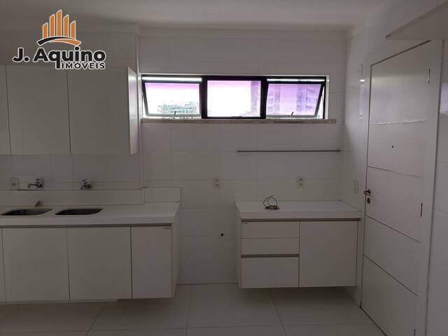 Apartamento para Venda em Fortaleza - 4