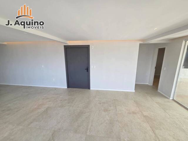 Apartamento para Venda em Fortaleza - 5