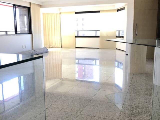 Apartamento para Venda em Fortaleza - 3