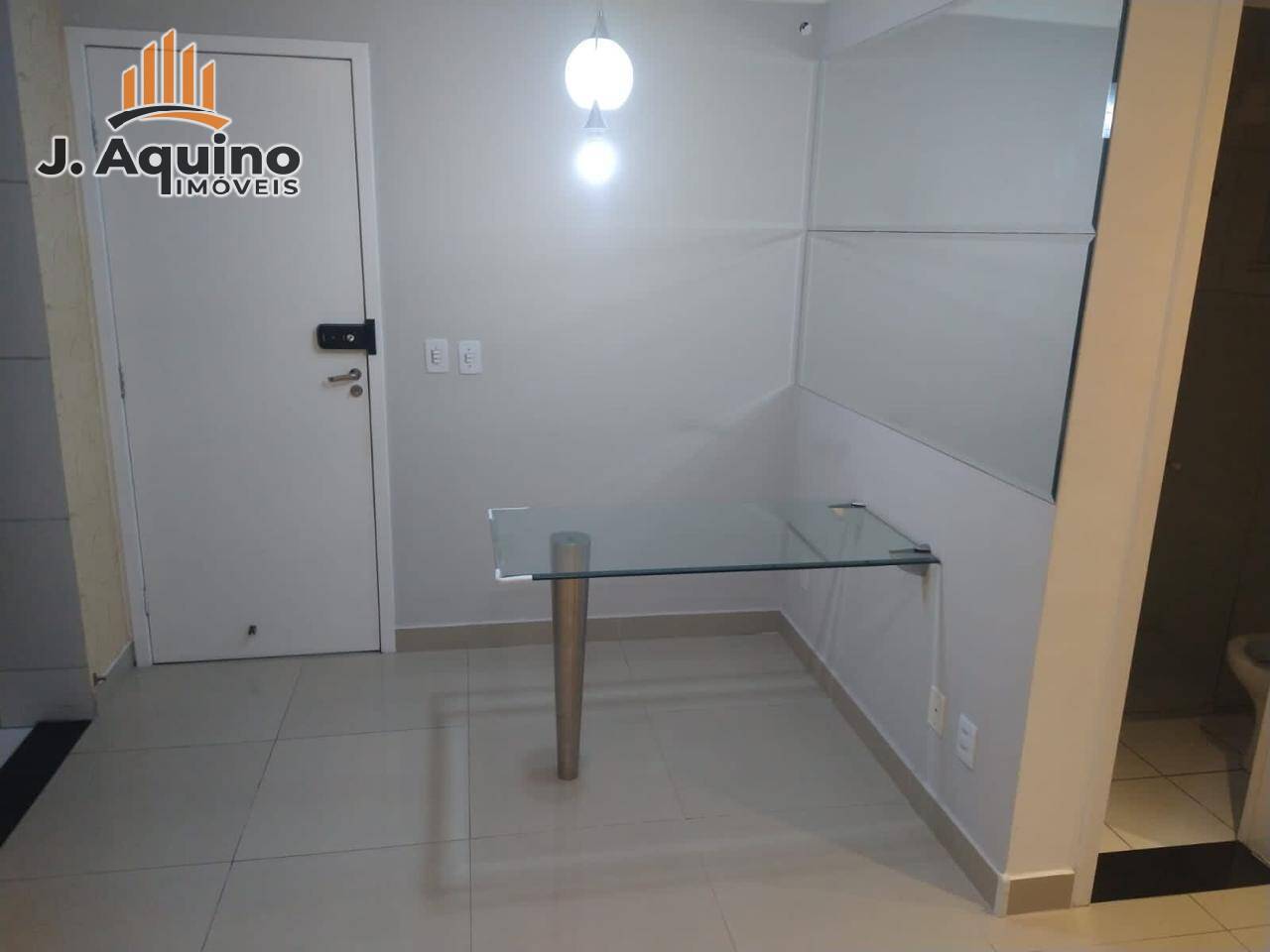 Apartamento à venda com 2 quartos, 43m² - Foto 3
