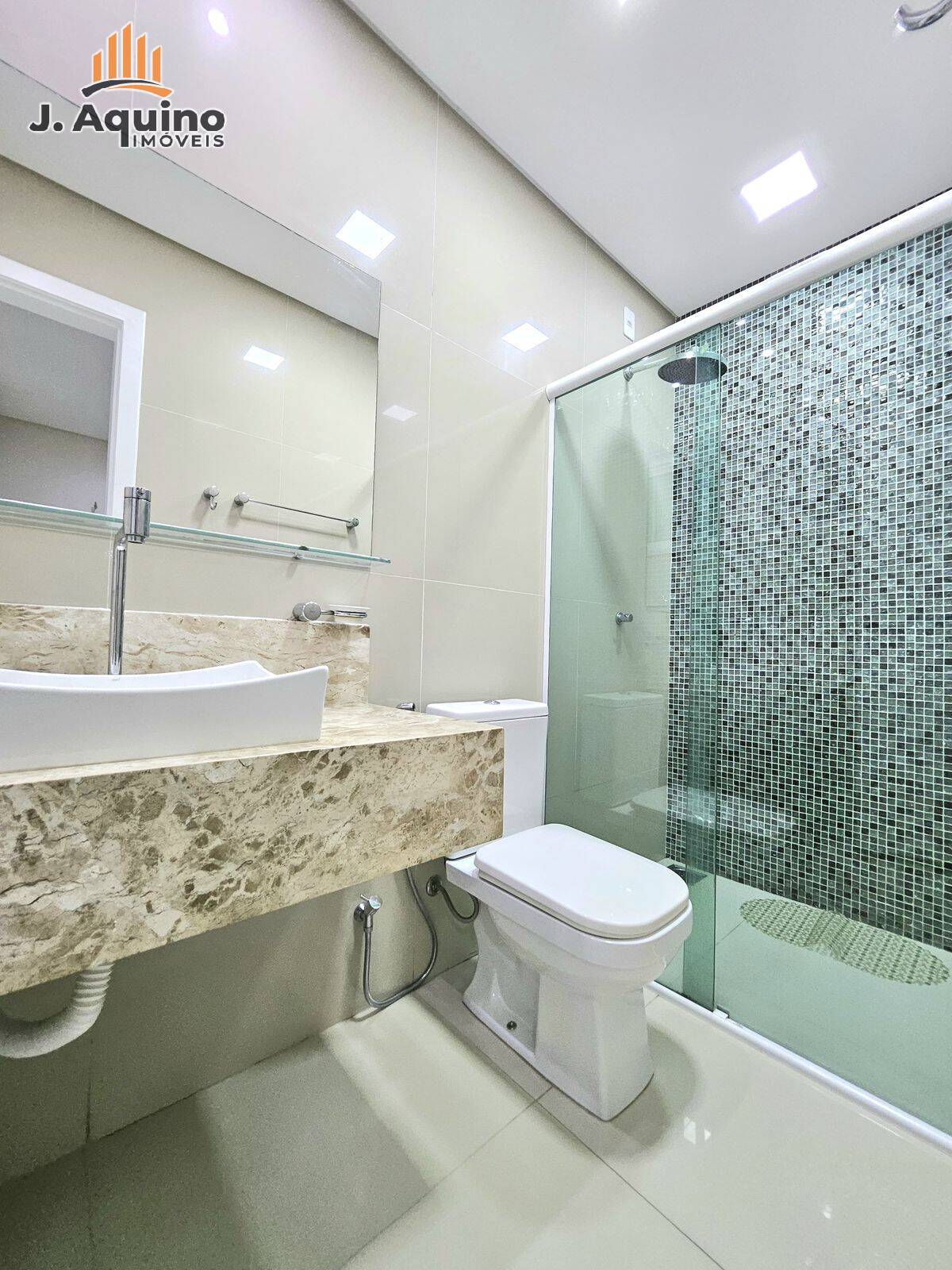 Casa de Condomínio à venda e aluguel, 421m² - Foto 22